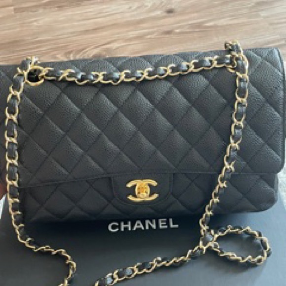 Chanel medium GHW - Picture 7 of 10